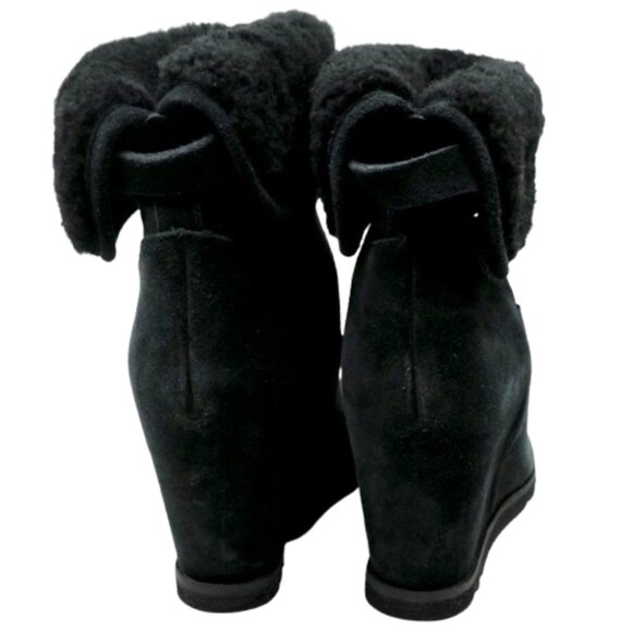 UGG~Kyra Wedge~BLACK SUEDE & SHEARLING WOMEN'S BOOTS Size 9.5. NEAR NEW - Picture 4 of 8